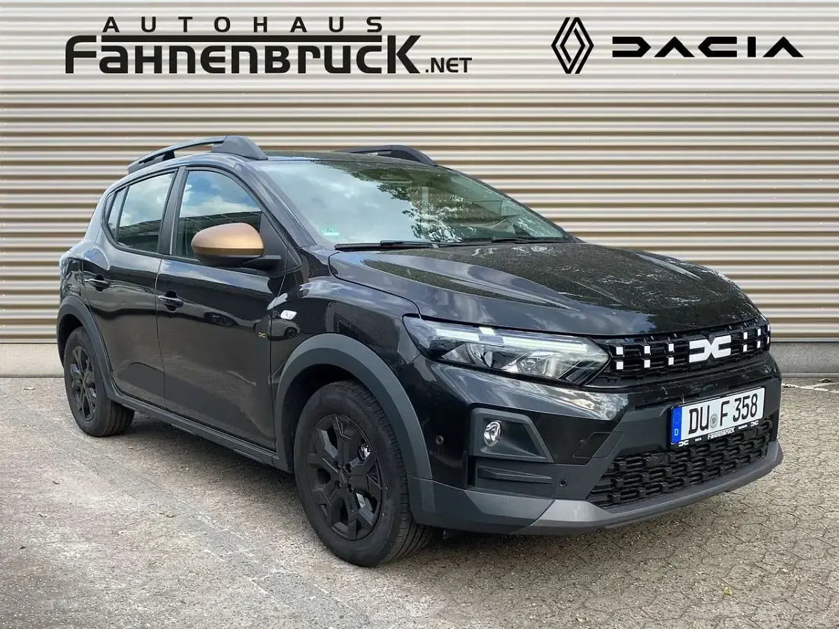 Neu Dacia Sandero Extreme 122 PS (89 kW) 2026 Schwarz Limousine