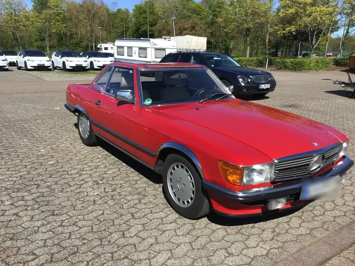 Gebraucht Mercedes SL300 186 PS (136 kW) 1986 Rot Cabrio