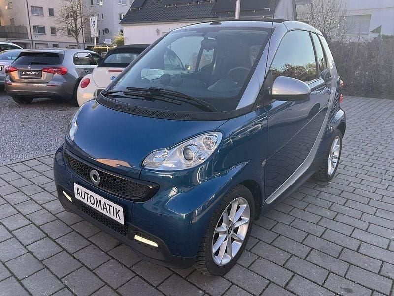 Gebraucht Smart ForTwo Cabrio Basis 84 PS (61 kW) 2013 Blau Cabrio