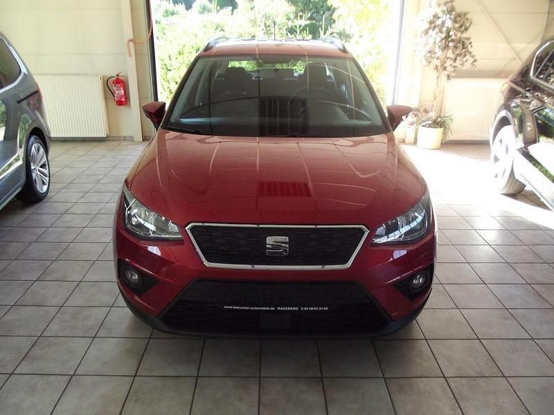 Rot Gebraucht 2019 Seat Arona SUV | 17.490 € (Fairer Preis) - Bild 1/4