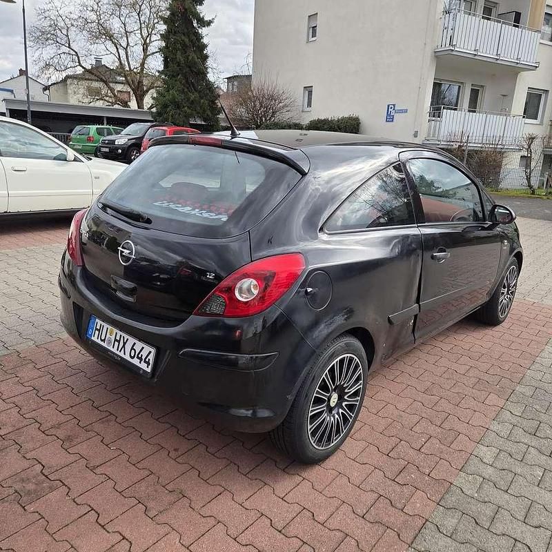 Gebraucht Opel Corsa Edition 80 PS (58 kW) 2007 Kleinwagen