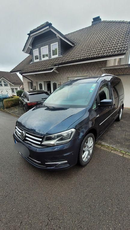 Gebraucht 2017 VW Caddy Maxi Highline Van / Kleinbus | 15.900 € (Etwas zu teuer) - Bild 1/4