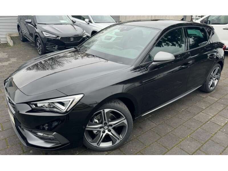 Schwarz Gebraucht 2023 Seat Leon FR Limousine | 29.950 € (Etwas zu teuer) - Bild 1/4