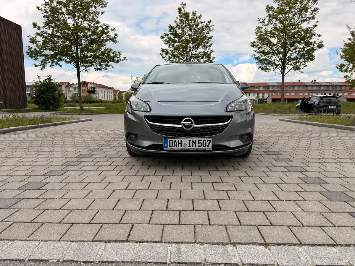 Usado Opel Corsa 101 HP (74 kW) 2017 Cinzento Citadino