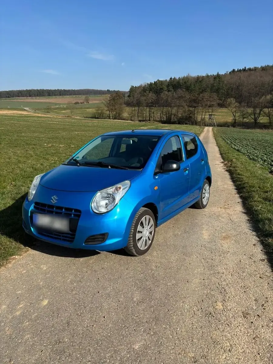 Gebraucht Suzuki Alto 68 PS (50 kW) 2013 Blau Kleinwagen