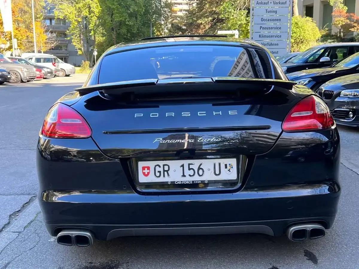 Gebraucht Porsche Panamera Turbo 540 PS (397 kW) 2011 Schwarz Kleinwagen