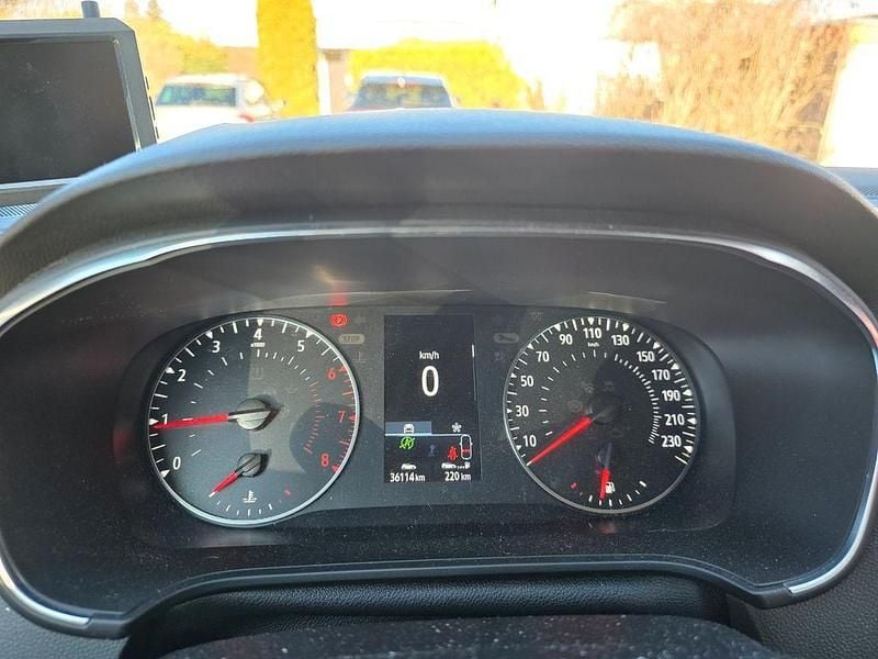 Gebraucht Renault Mégane IV Life 116 PS (85 kW) 2021 Weiß Limousine