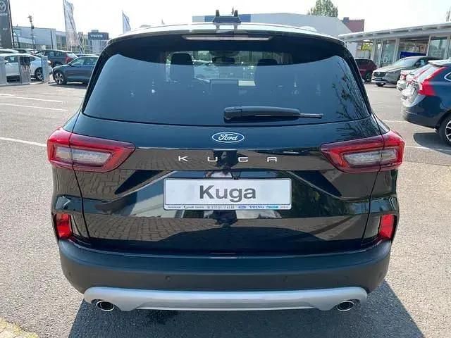 Second-hand Ford Kuga Titanium 151 CP (111 kW) 2024 Negru SUV