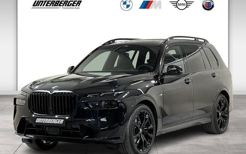 Neu BMW X7 352 PS (258 kW) 2026 Schwarz SUV