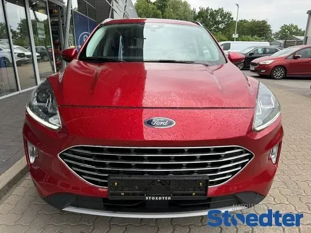 Gebraucht Ford Kuga Titanium 152 PS (111 kW) 2021 Rot SUV