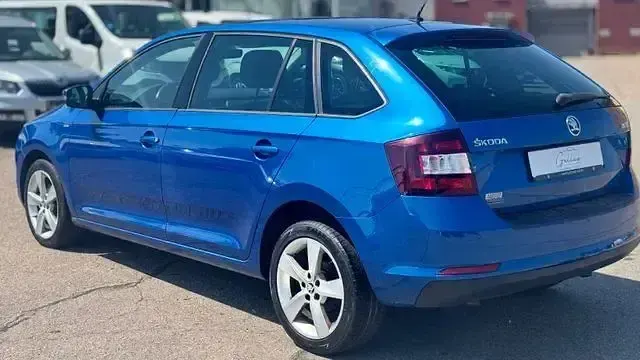 Gebraucht Skoda Rapid Clever 95 PS (69 kW) 2018 Blau Kleinwagen