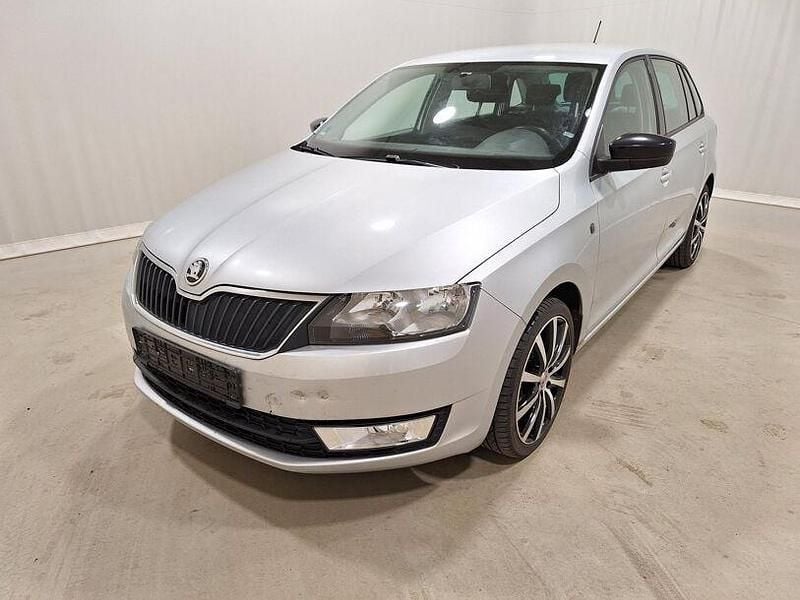 Gebraucht Skoda Rapid Ambition 105 PS (77 kW) 2015 Brilliantsilber metallic Kleinwagen