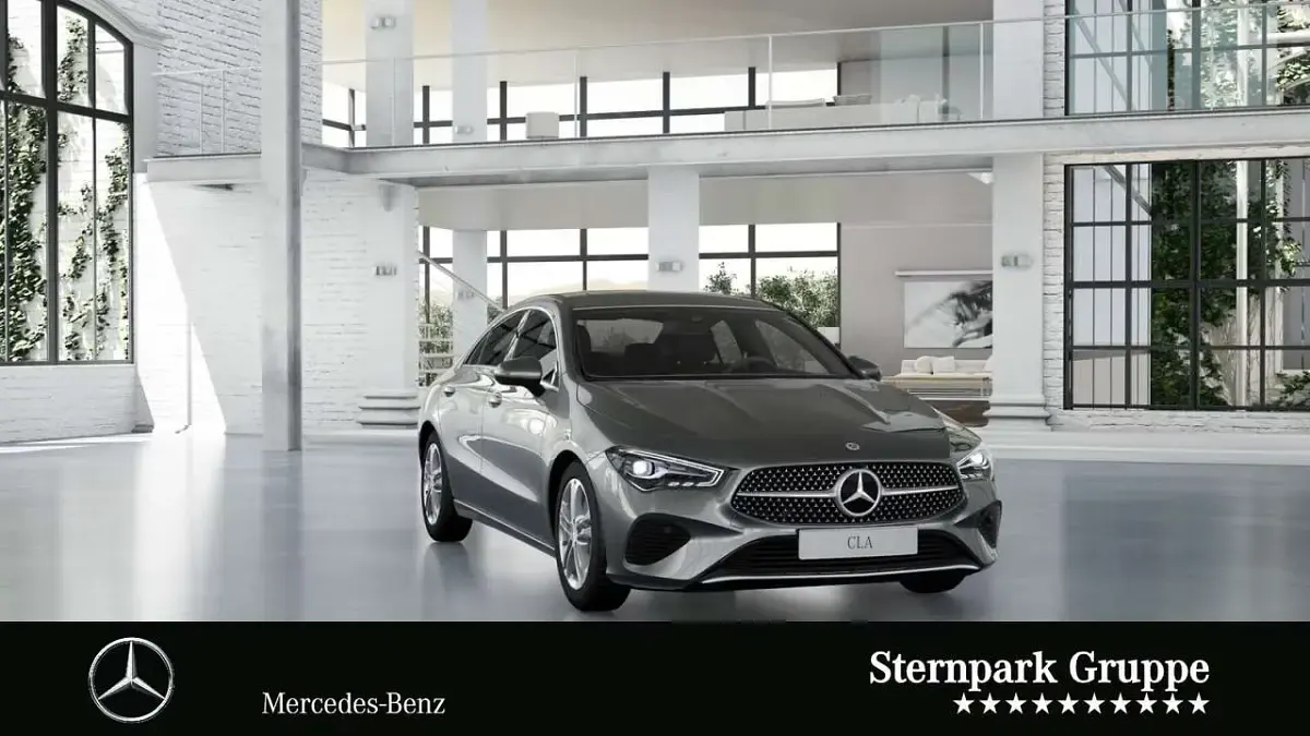 Gebraucht Mercedes CLA200 Progressive 163 PS (119 kW) 2025 Lack mountaingrau Coupé