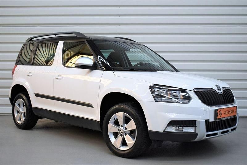 Weiß Gebraucht 2014 Skoda Yeti Ambition SUV | 17.490 € - Bild 1/4