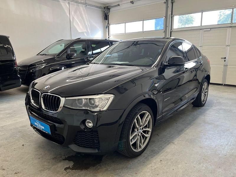 Black sapphire metallic Gebraucht 2018 BMW X4 M Sport SUV | 21.499 € (Superpreis) - Bild 1/4