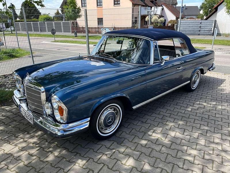 Gebraucht Mercedes W111 SE 200 PS (147 kW) 1970 Blaumetallic Cabrio