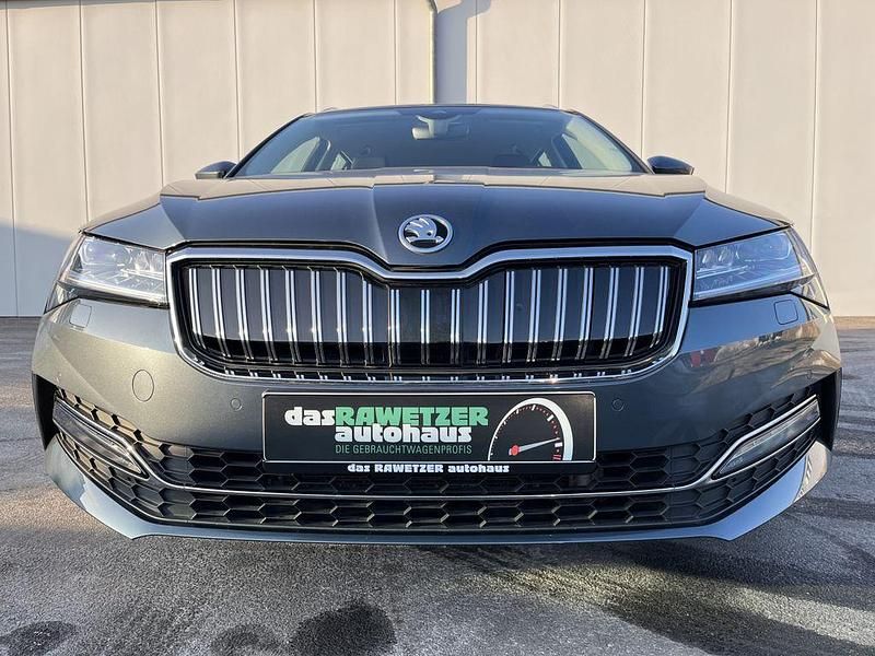 Verwunderlich Superb Skoda Gebraucht Bild