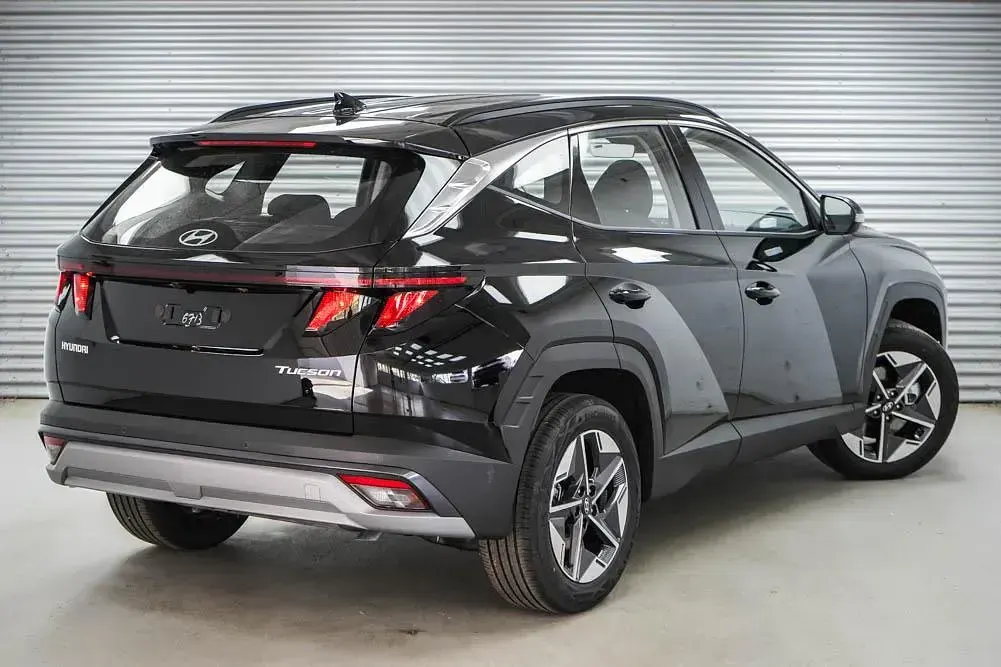 Neu Hyundai Tucson Style 150 PS (110 kW) 2026 Ecotronic grey metallic () SUV