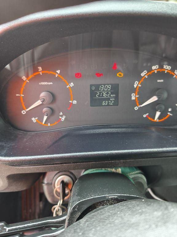 Gebraucht Lada niva 83 PS (61 kW) 2021 Weiß SUV