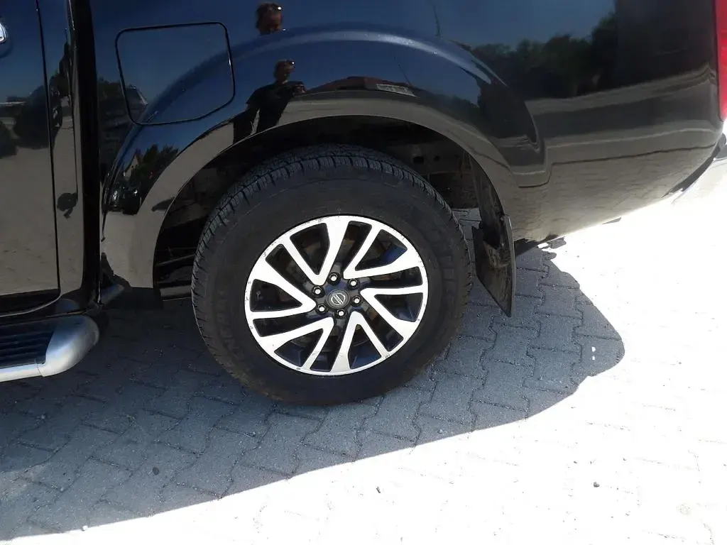Gebraucht Nissan Navara 190 PS (139 kW) 2018 Schwarz Pickup