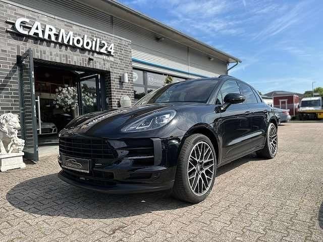 Tiefschwarz Gebraucht 2021 Porsche Macan Basis SUV | 53.700 € (Fairer Preis) - Bild 1/4