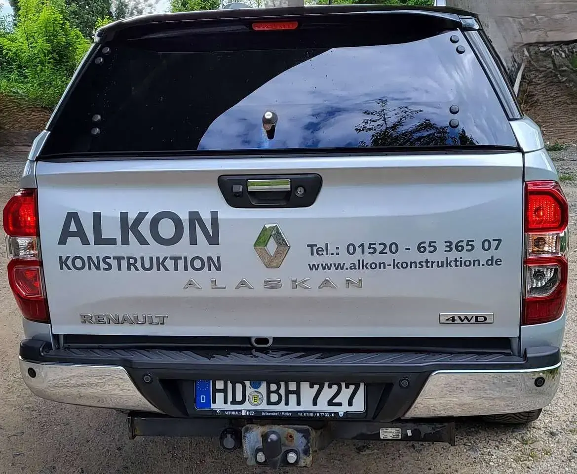 Gebraucht Renault Alaskan 190 PS (139 kW) 2017 Silber Pickup