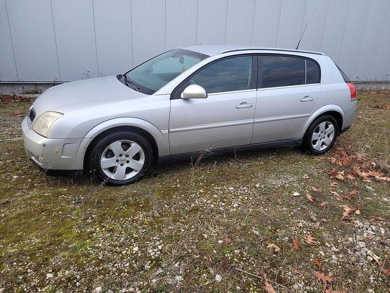 Gebraucht Opel Signum 155 PS (114 kW) 2003 Silber Kleinwagen