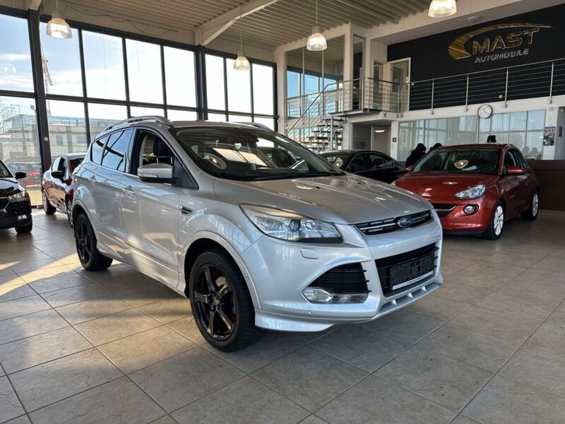 Gebraucht Ford Kuga Individual 150 PS (110 kW) 2015 Silber SUV