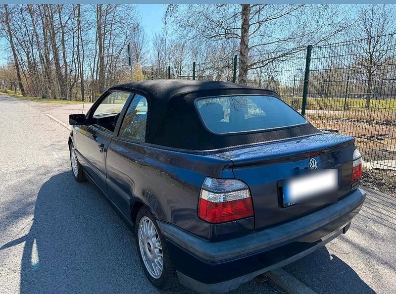 Gebraucht VW Golf Cabriolet 75 PS (55 kW) 1997 Blau Cabrio