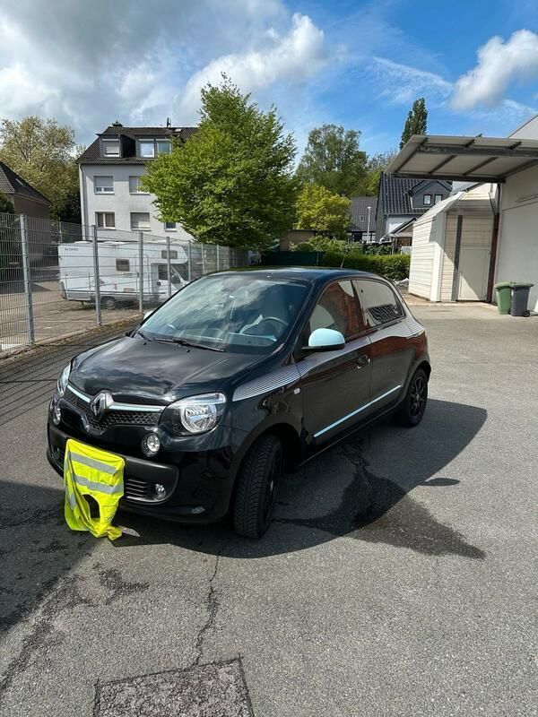 Schwarz Gebraucht 2019 Renault Twingo Kleinwagen | 8.749 € (Fairer Preis) - Bild 1/4