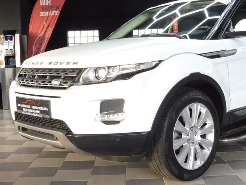 Weiß Gebraucht 2015 Land Rover Range Rover evoque Pure SUV | 15.999 € (Fairer Preis) - Bild 1/4