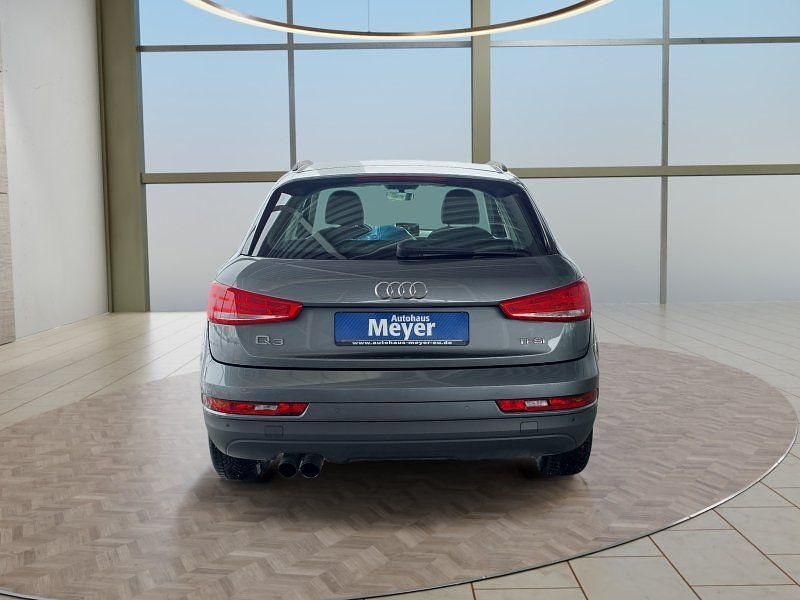 Gebraucht Audi Q3 Advanced 125 PS (91 kW) 2017 Grau SUV