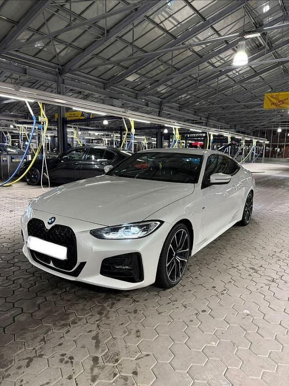 Gebraucht BMW 430 M Sport 258 PS (189 kW) 2021 Weiß Coupé