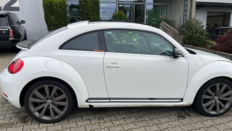 Gebraucht VW Beetle Sport 200 PS (147 kW) 2012 Weiß Kleinwagen