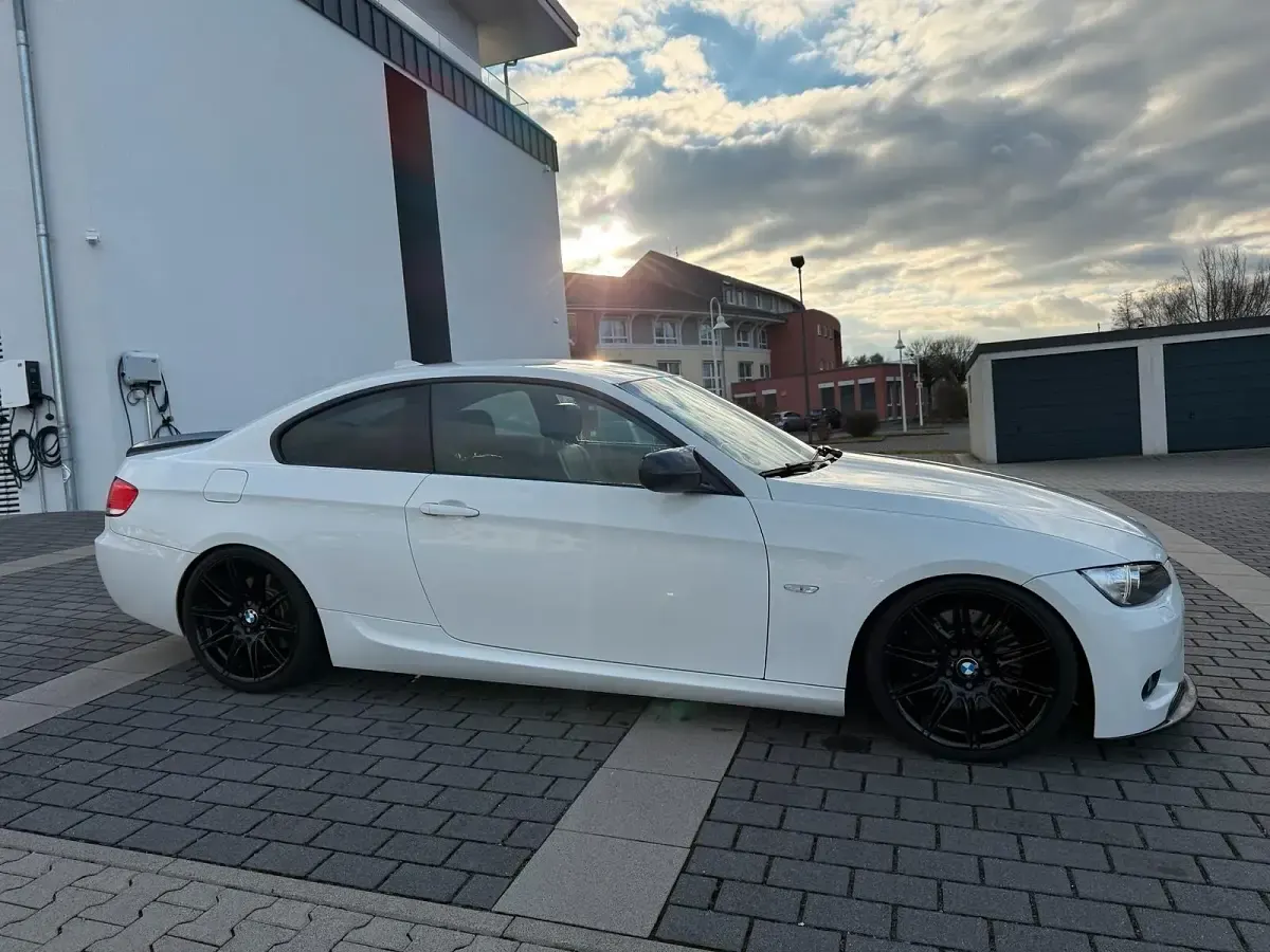 Gebraucht BMW 335 M Performance 450 PS (330 kW) 2009 Weiß Coupé
