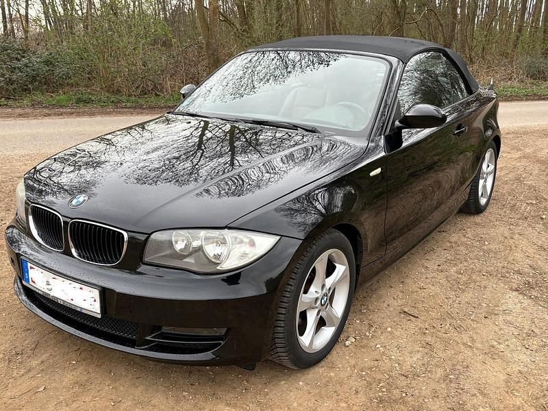 Gebraucht BMW 118 Cabriolet 143 PS (105 kW) 2008 Schwarz Cabrio