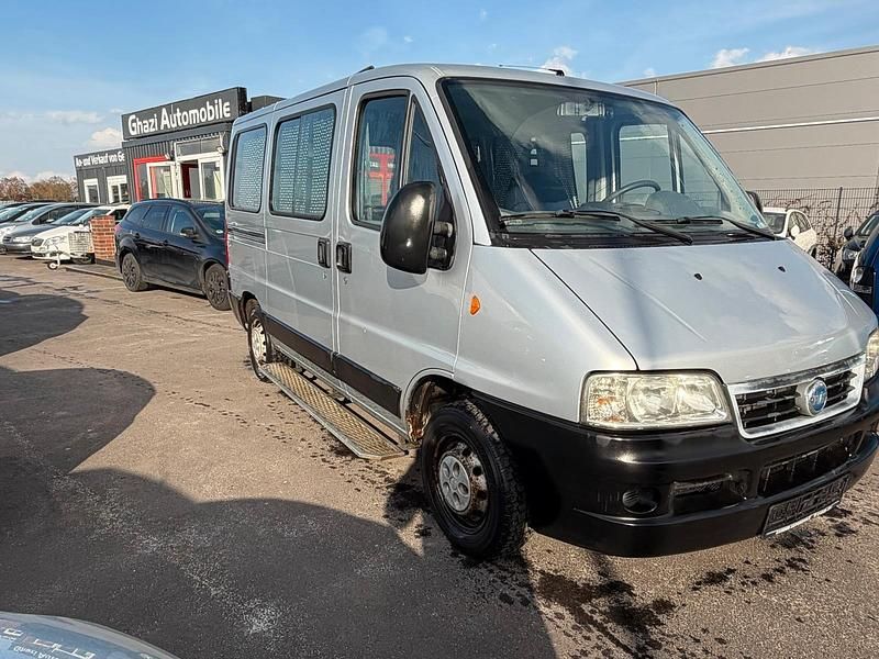 Gebraucht Fiat Ducato 110 PS (80 kW) 2005 Grau Van