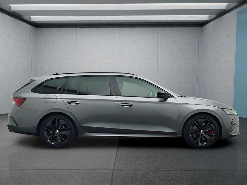 Gebraucht Skoda Octavia RS 265 PS (194 kW) 2024 Grau Kombi