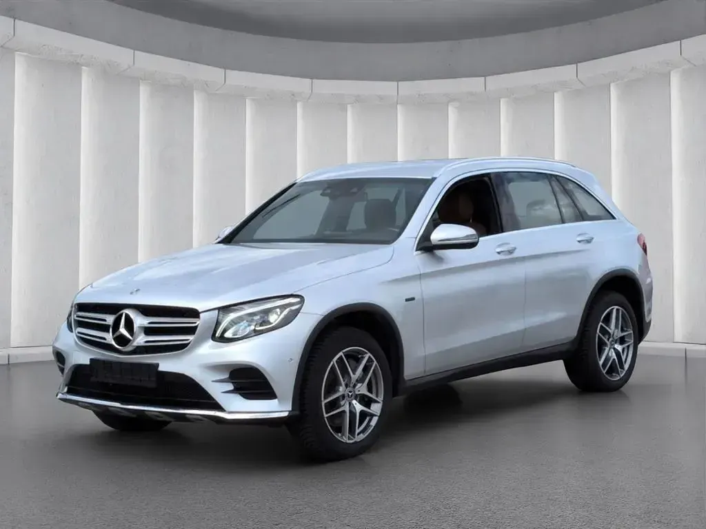 Gebraucht Mercedes GLC350 AMG line 320 PS (235 kW) 2018 Silber SUV