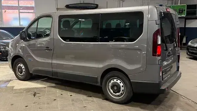 Gebraucht Fiat Talento Family 125 PS (91 kW) 2017 Grau Van / Kleinbus