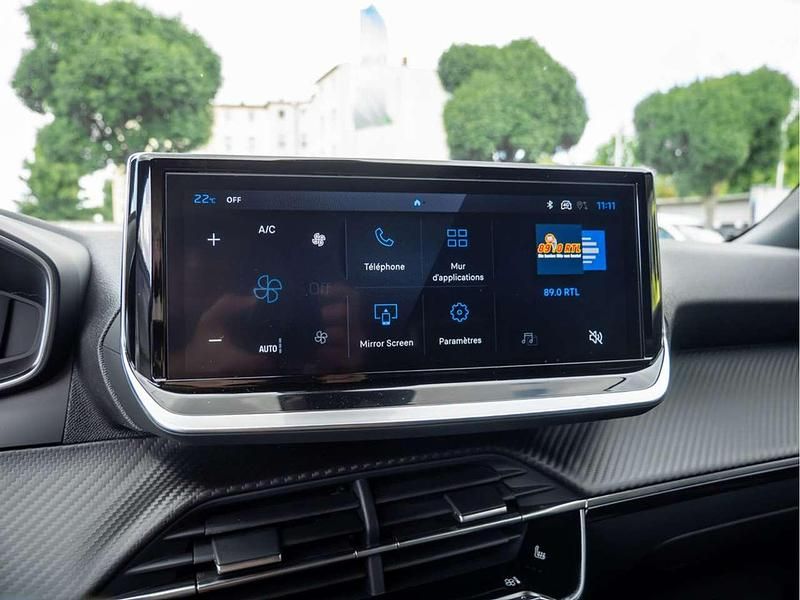 Gebraucht Peugeot 2008 Allure 145 PS (106 kW) 2025 Grau SUV