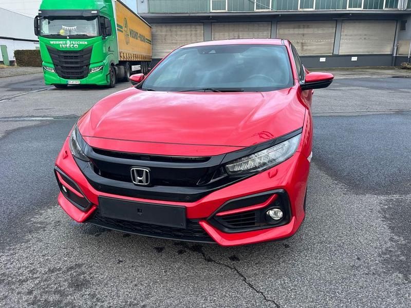 Gebraucht Honda Civic Elegance 120 PS (88 kW) 2020 Rot Limousine