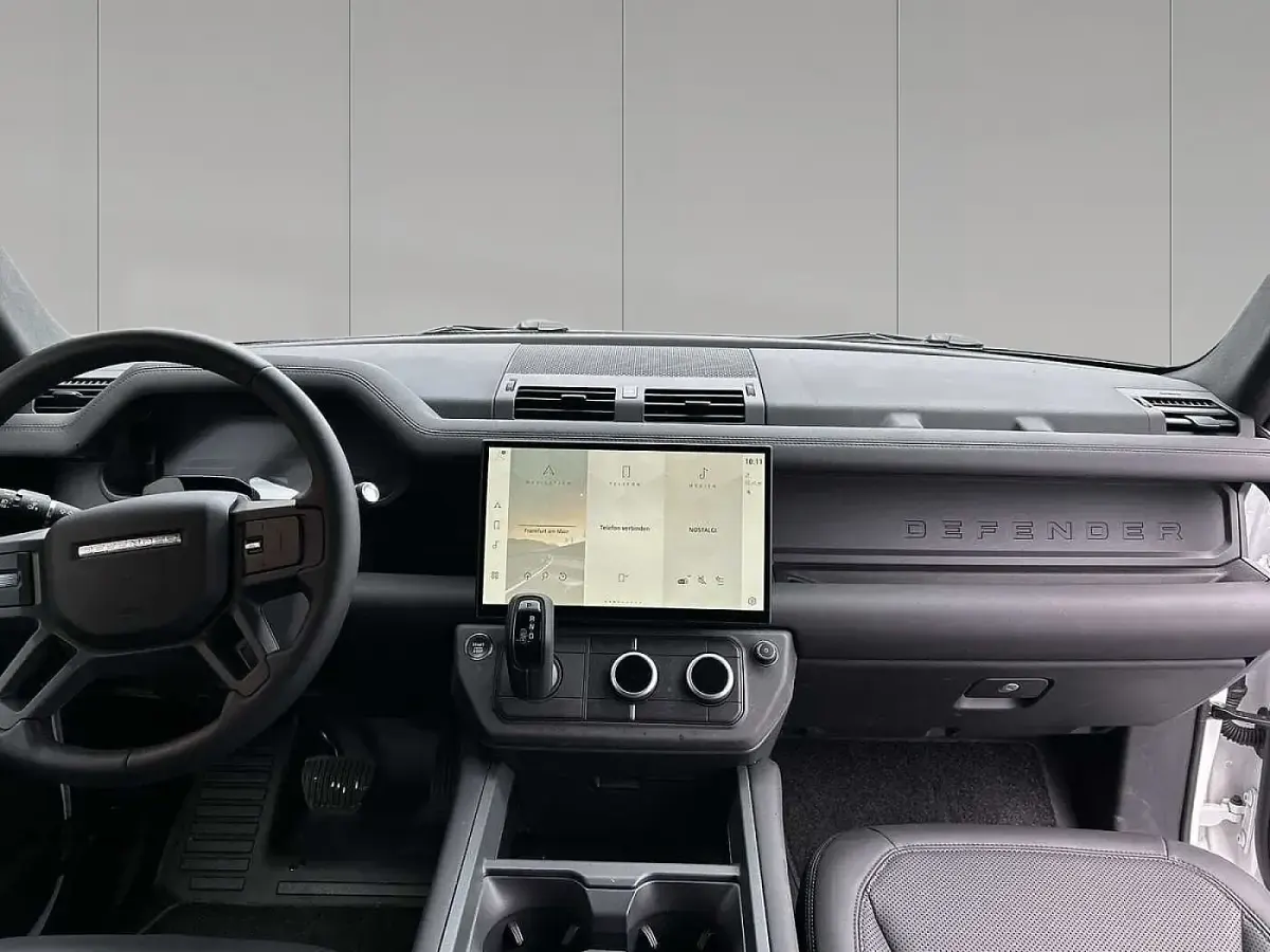 Gebraucht Land Rover Defender 355 PS (261 kW) 2025 Fuji white SUV