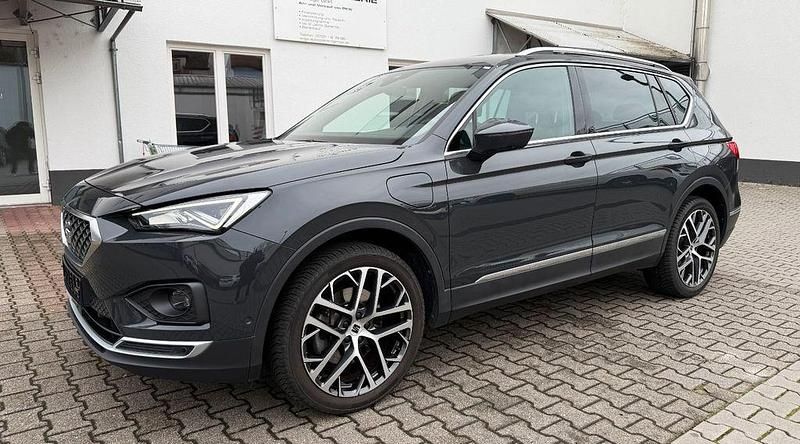 Uranogrey Gebraucht 2022 Seat Tarraco Xperience SUV | 30.750 € (Fairer Preis) - Bild 1/4