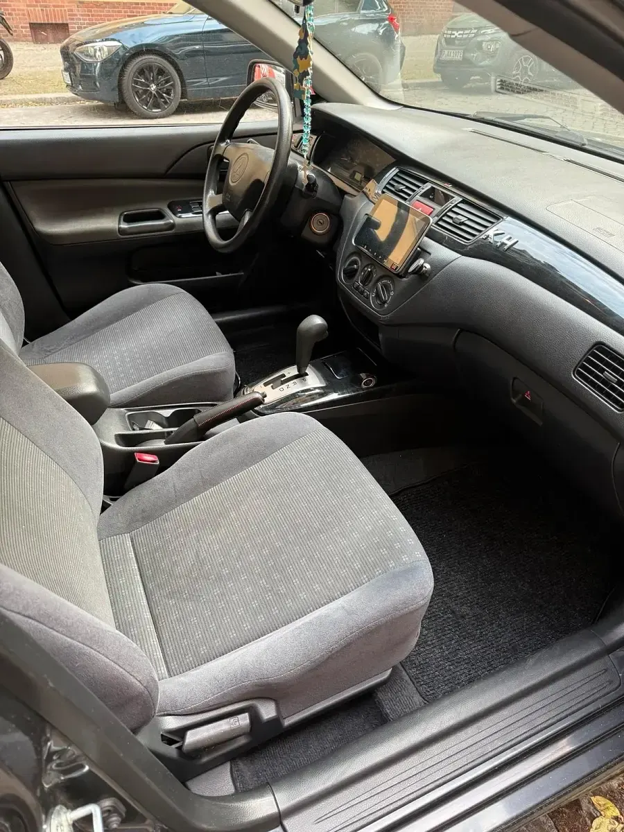 Gebraucht Mitsubishi Lancer 98 PS (72 kW) 2005 Grau Kombi