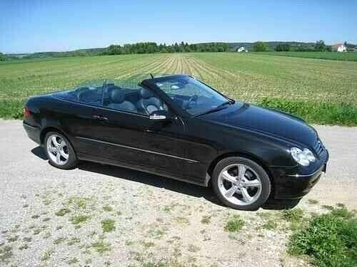 Schwarz metallic Gebraucht 2005 Mercedes CLK200 Avantgarde Cabrio | 19.999 € - Bild 1/4
