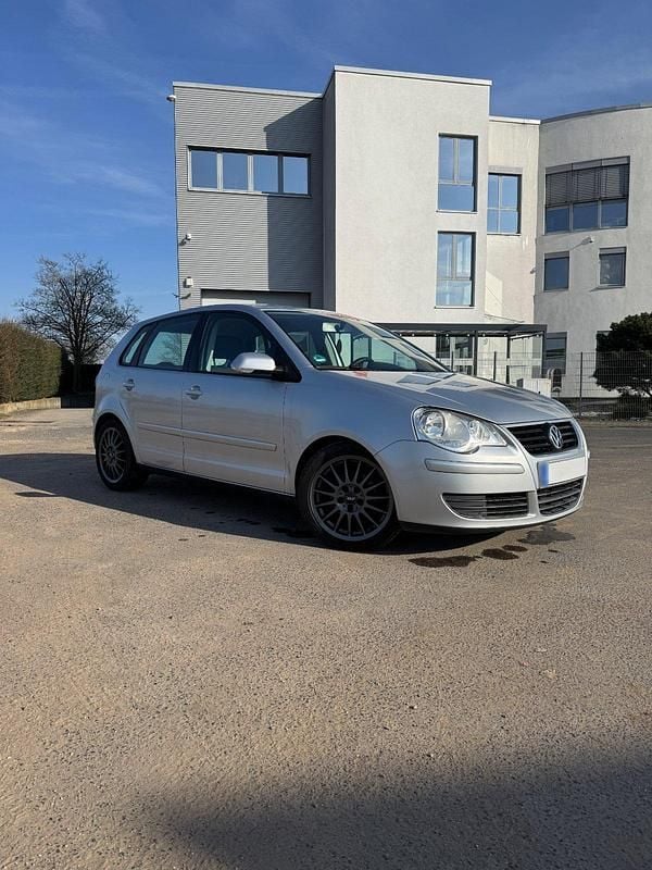 Gebraucht VW Polo 80 PS (58 kW) 2006 Silber Kleinwagen