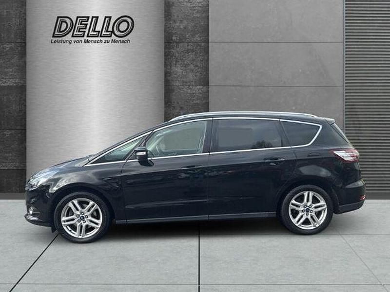 Gebraucht Ford S-MAX Titanium 241 PS (177 kW) 2018 Iridiumschwarz metallic Van / Kleinbus