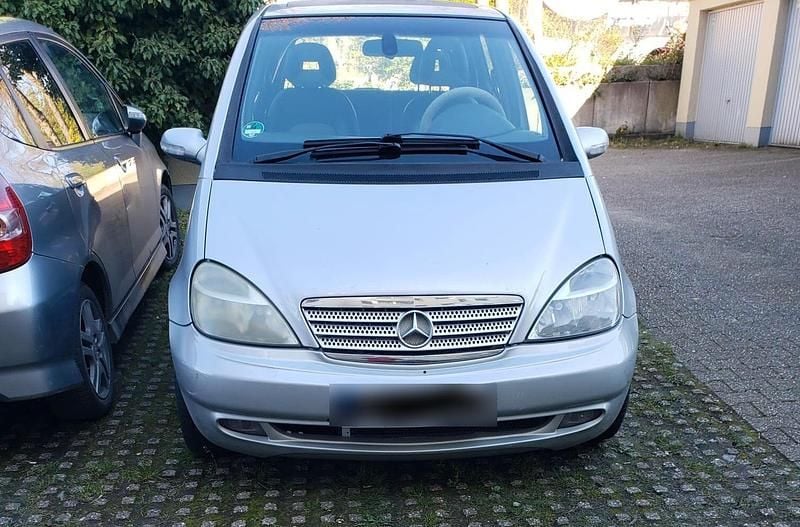 Gebraucht Mercedes A210 140 PS (102 kW) 2002 Silber Kleinwagen