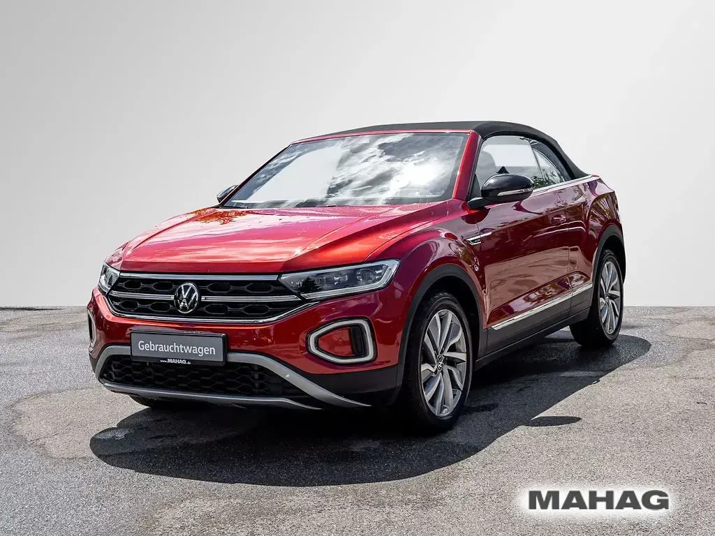 Gebraucht VW T-Roc Cabriolet Move 150 PS (110 kW) 2023 Rot Cabrio